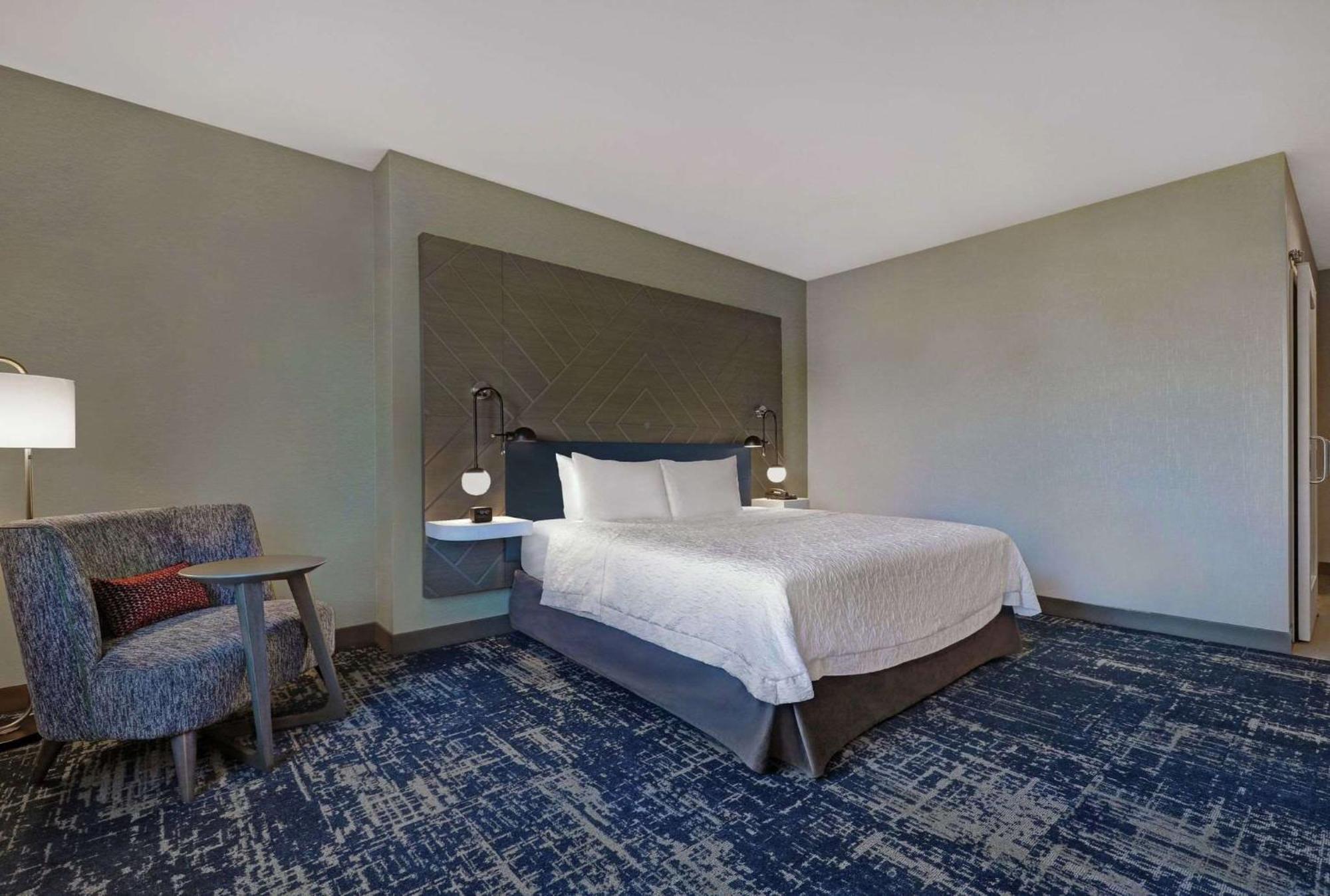 Hotel Hampton Patterson, Ca
